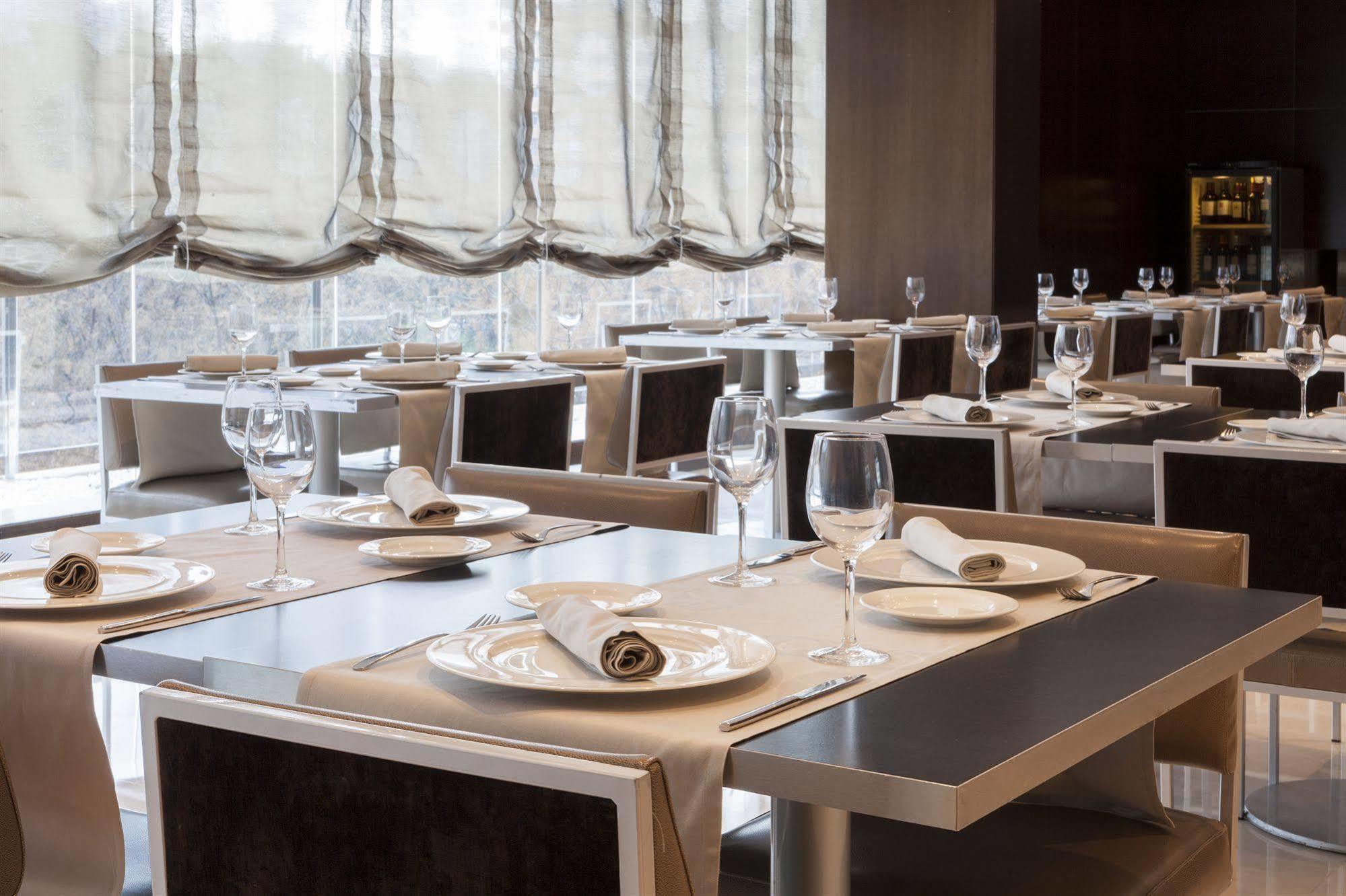 Ac Hotel Tarragona By Marriott Luaran gambar